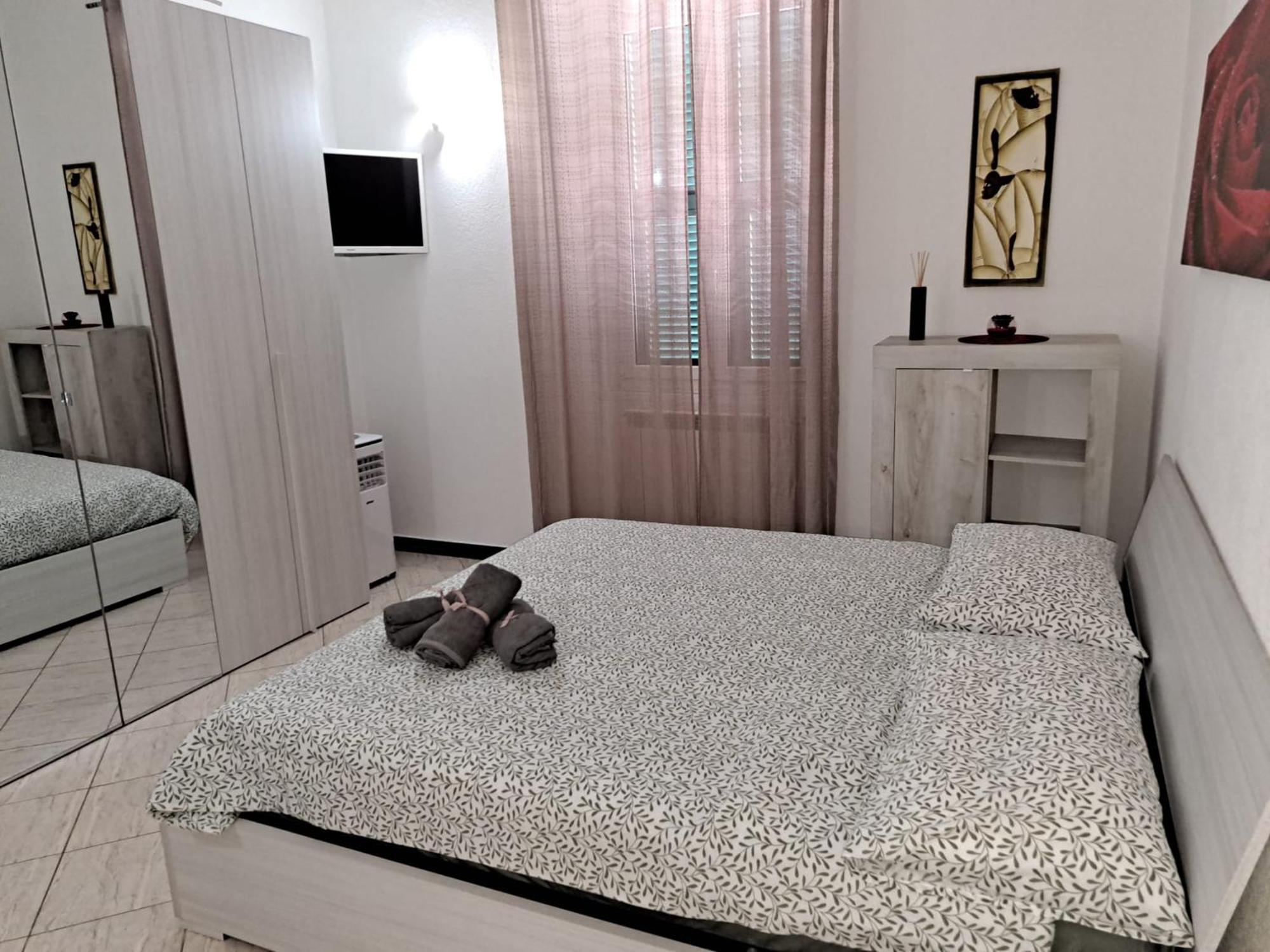 Bacio Del Sole Apartment Vado Ligure Cameră foto